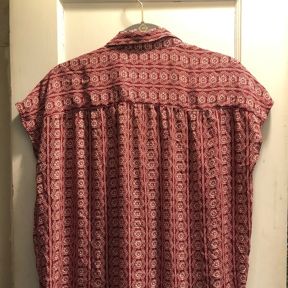 Ann Taylor Loft - Cap Sleeve Blouse - Picture 2 of 3